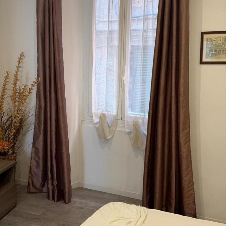 La Commenda Apartment immersa tra Storia e Cultura - Appartamento con 1 Camera da Letto - 8