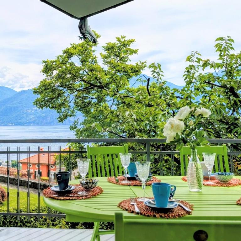 Villa Mirella Apartment - Three-Bedroom Apartment with Private Pool - 2