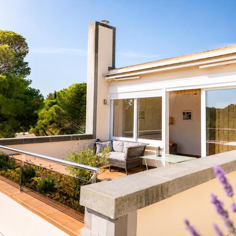 Precioso ático ideal parejas con vistas - Apartamento de 1 dormitorio - 1