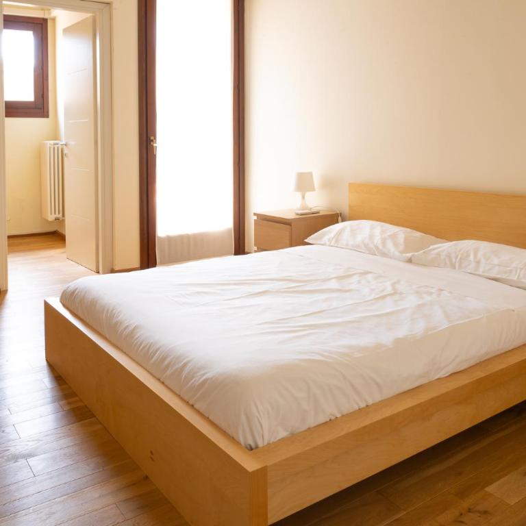 Aparthotel All'Orologio - Appartement avec Balcon - 8