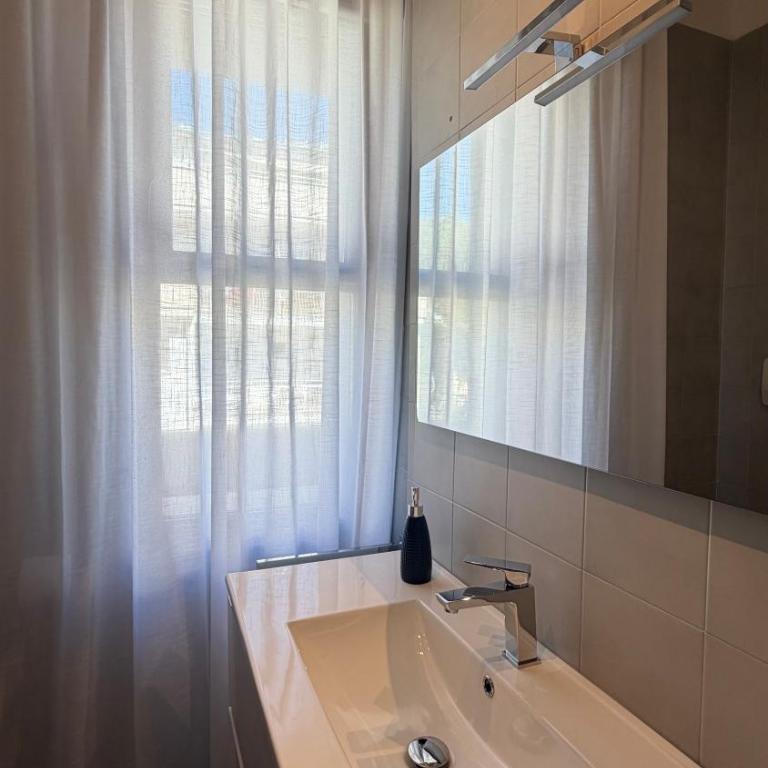 Residenza Luxury Porto 3 Camere - Flexrent Immobiliare Abissinia - Superior Apartment mit 2 Schlafzimmern - 17