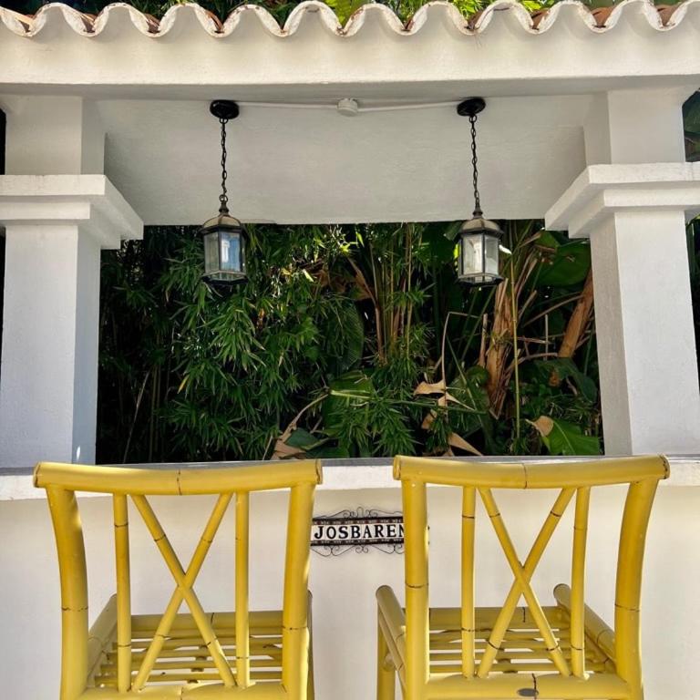 Romantic Nature Hideaway Mountains & Sea Pool - Apartment mit 1 Schlafzimmer - 56