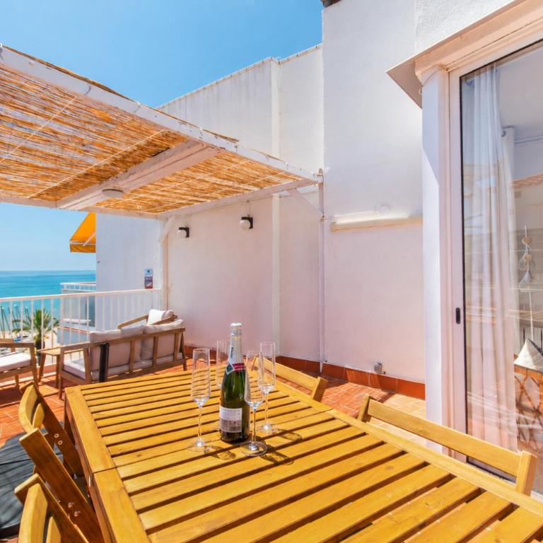 Oceanfront Penthouse with Terrace and Views - Appartement 2 Chambres - 6