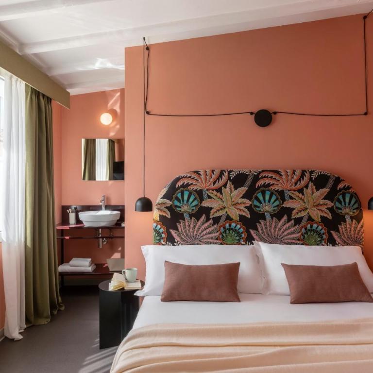 TriplyRooms Collection - Roma Barberini - Economy Doppel-/Zweibettzimmer - 11