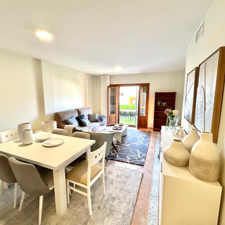 A8114 Marina Esuri - Apartment - 9