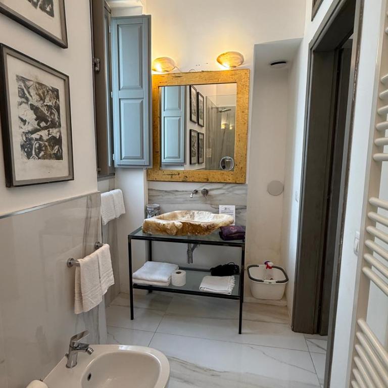 Suite Madrepora Nero Centro Storico Gallipoli - Deluxe King Suite - 11