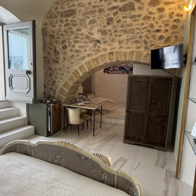 Suite Madrepora Nero Centro Storico Gallipoli - Deluxe King Suite - 17