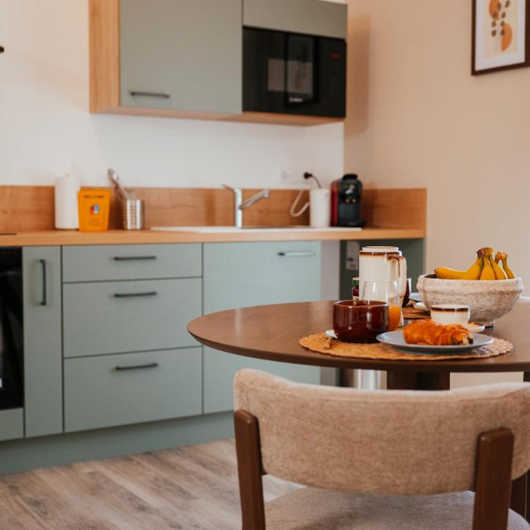 Élégant T2 lumineux avec parking privé - Apartamento de 1 dormitorio - 2