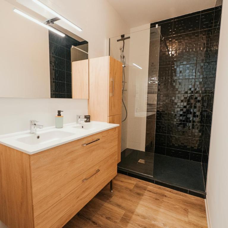 Élégant T2 lumineux avec parking privé - Apartamento de 1 dormitorio - 5