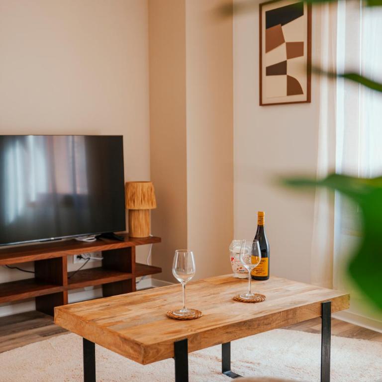 Élégant T2 lumineux avec parking privé - Apartamento de 1 dormitorio - 11