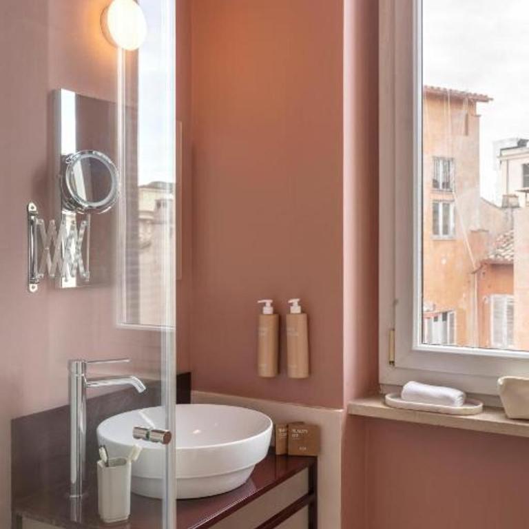 TriplyRooms Collection - Roma Barberini - Economy Doppel-/Zweibettzimmer - 8