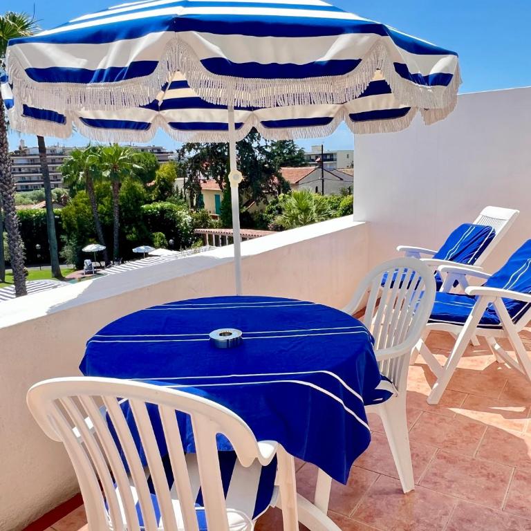 Hotel des Mimosas - Chambre Double avec Terrasse - 1