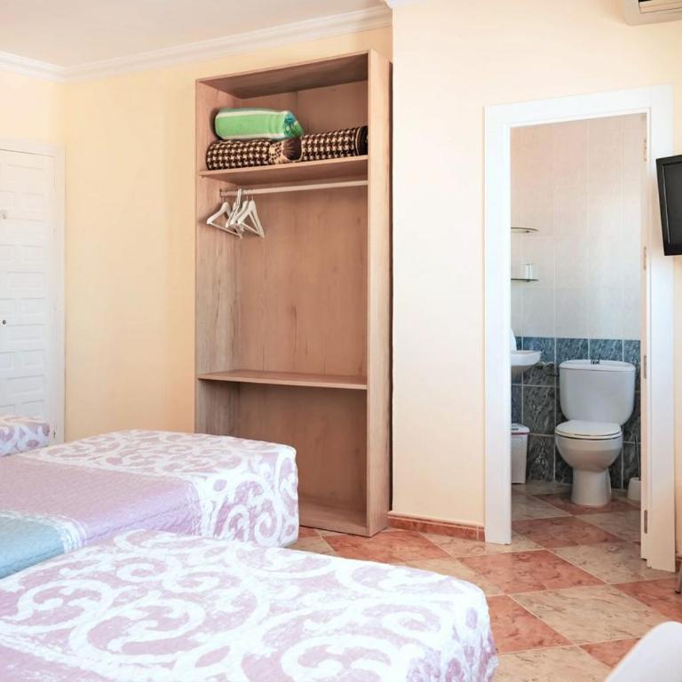 Hostal Sonrisa del Mar - Dreibettzimmer - 4