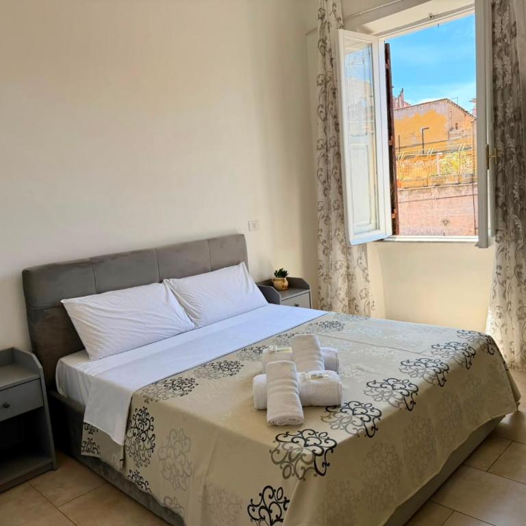 Raynova - Chambre Double avec Salle de Bains Privative - 4