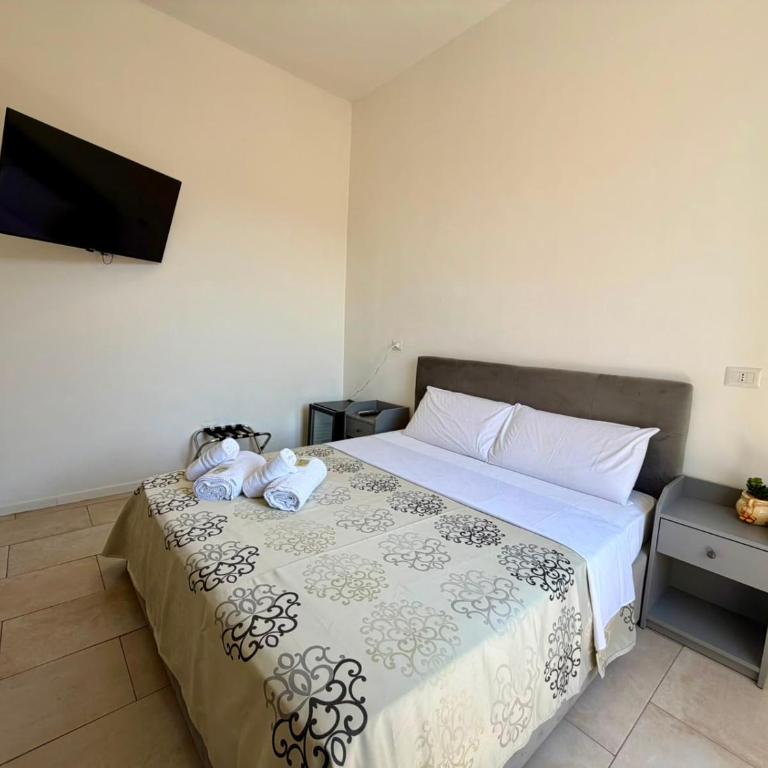 Raynova - Chambre Double avec Salle de Bains Privative - 6