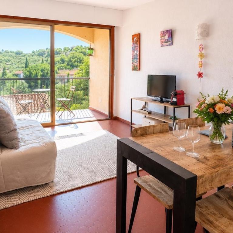 Terrace, parking, walking distance to Le Faubourg - Apartamento de 1 dormitorio - 17