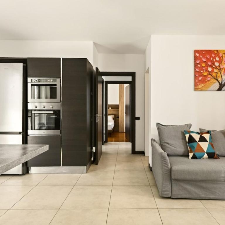 I 2 Bedrooms I Balcony Metro and Walk to San Siro - Appartamento con 2 Camere da Letto, Balcone e Terrazza - 6