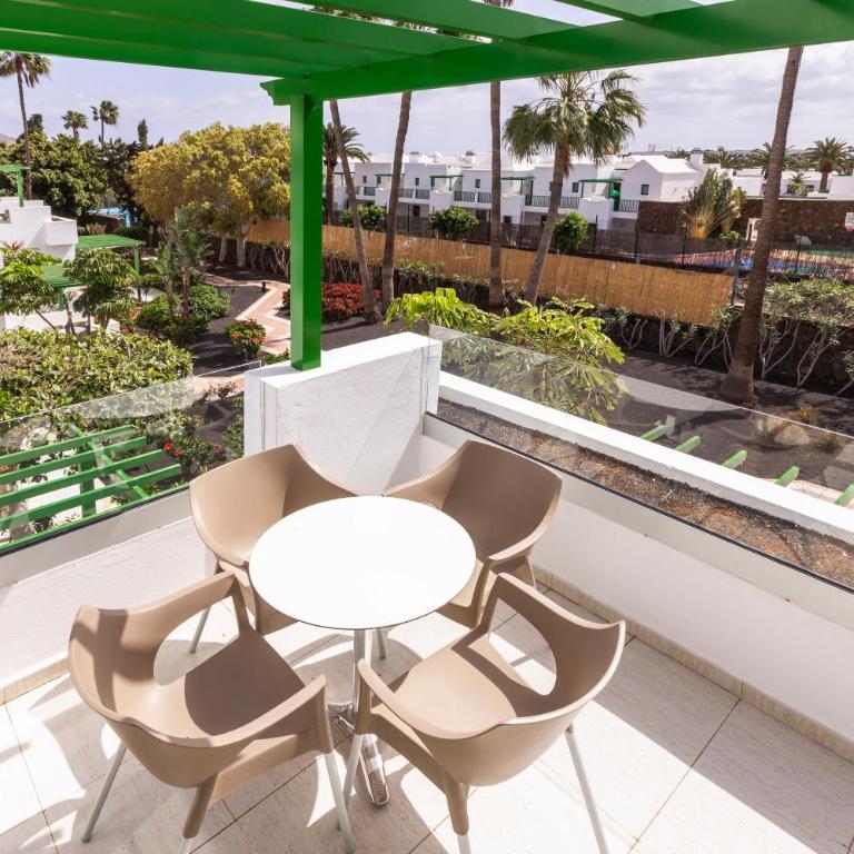 THB Royal - Junior Suite - 10