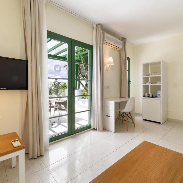 THB Royal - Junior Suite mit Poolblick - 11