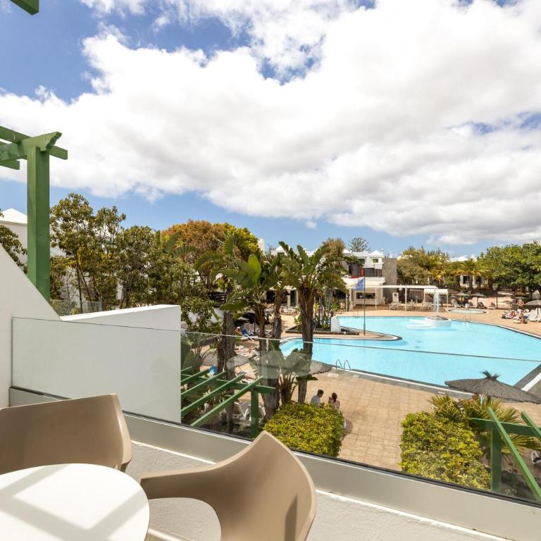 THB Royal - Junior Suite mit Poolblick - 8