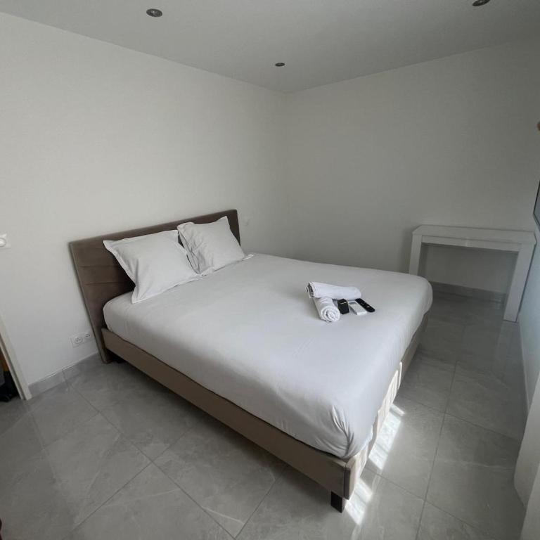 Le Prestigieux - plage - Appartamento con 2 Camere da Letto, Terrazza e Vista Mare - 6