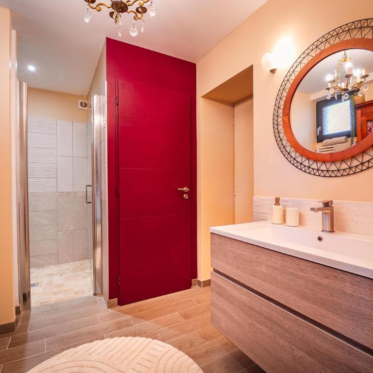 La Charmeuse des Alpes - Appartement climatisé de prestige avec jacuzzi et jardin privé - Appartement 1 Chambre - 25
