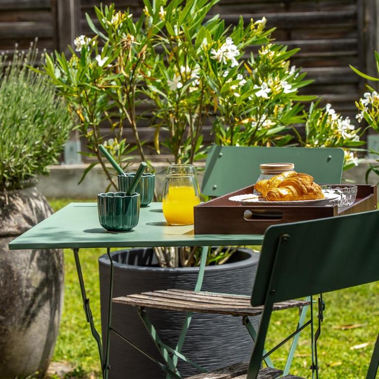 La Charmeuse des Alpes - Appartement climatisé de prestige avec jacuzzi et jardin privé - Appartement 1 Chambre - 31