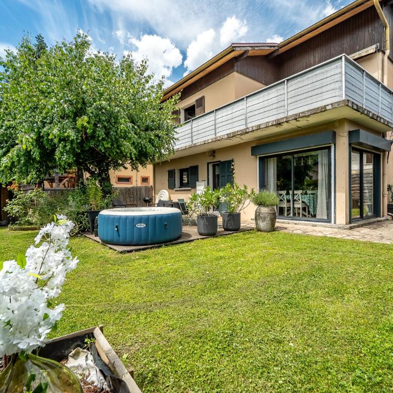La Charmeuse des Alpes - Appartement climatisé de prestige avec jacuzzi et jardin privé - Appartement 1 Chambre - 32
