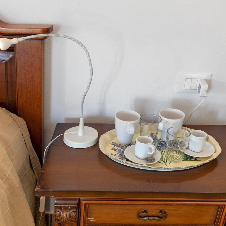 Rosa Di Mare Guest House - Vierbettzimmer mit Dusche - 6