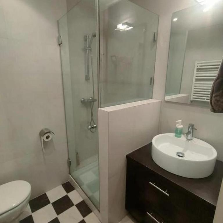 Amplio piso en el centro de Bilbao - Appartement 4 Chambres avec Balcon - 2