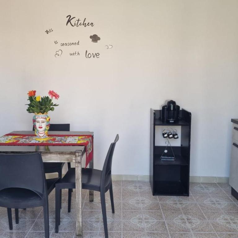 Amber Rooms - Appartamento con 2 Camere da Letto, Terrazza e Vista Mare - 12