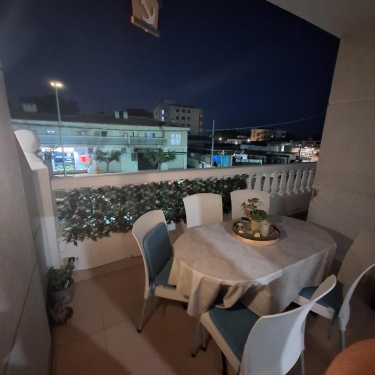 Centrico piso a 5 min de la playa, ac, wifi y parking incluido - Apartamento de 3 dormitorios - 15