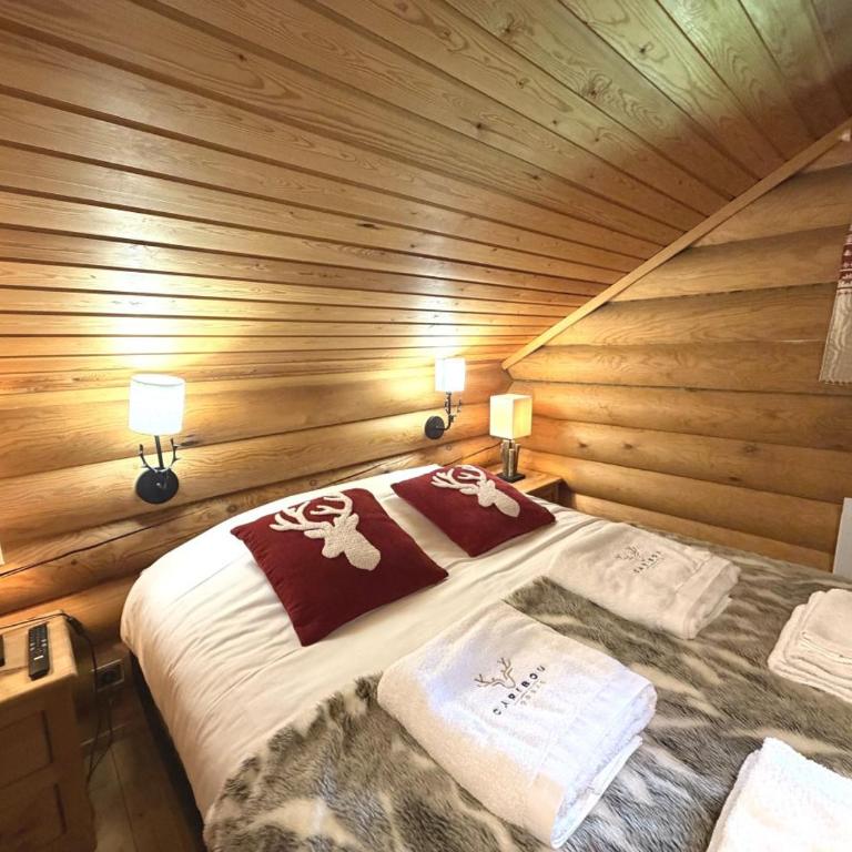 LE GRAND CERF Chalet en rondins avec SPA Jacuzzi - Chalet - 2