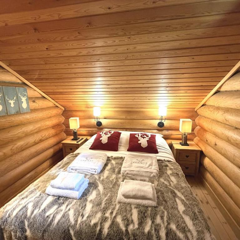 LE GRAND CERF Chalet en rondins avec SPA Jacuzzi - Chalet - 7