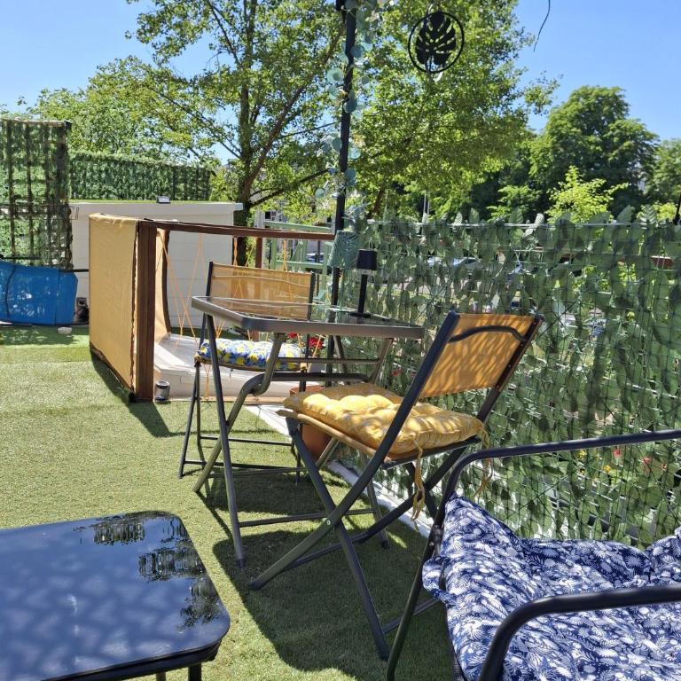 Appartement indépendant avec terrasse sur péniche - One-Bedroom Apartment - 13