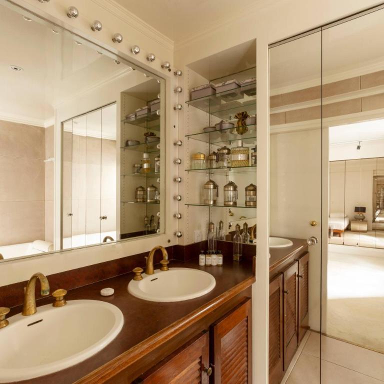 The Curated Loft - Appartement - 9