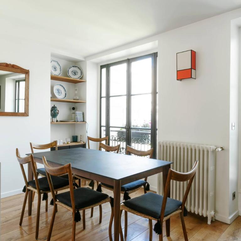 The Parisian Library - Apartment - 8