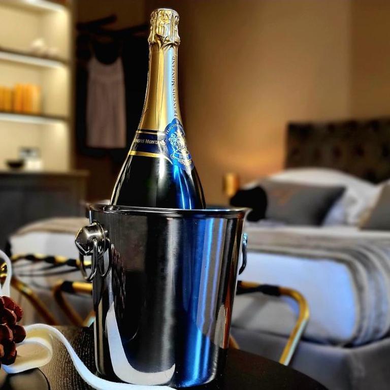 L'americano Luxury Rooms - Camera Queen Standard - 2
