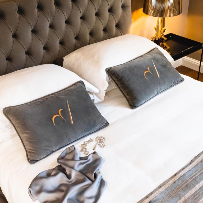 L'americano Luxury Rooms - Camera Queen Standard - 6