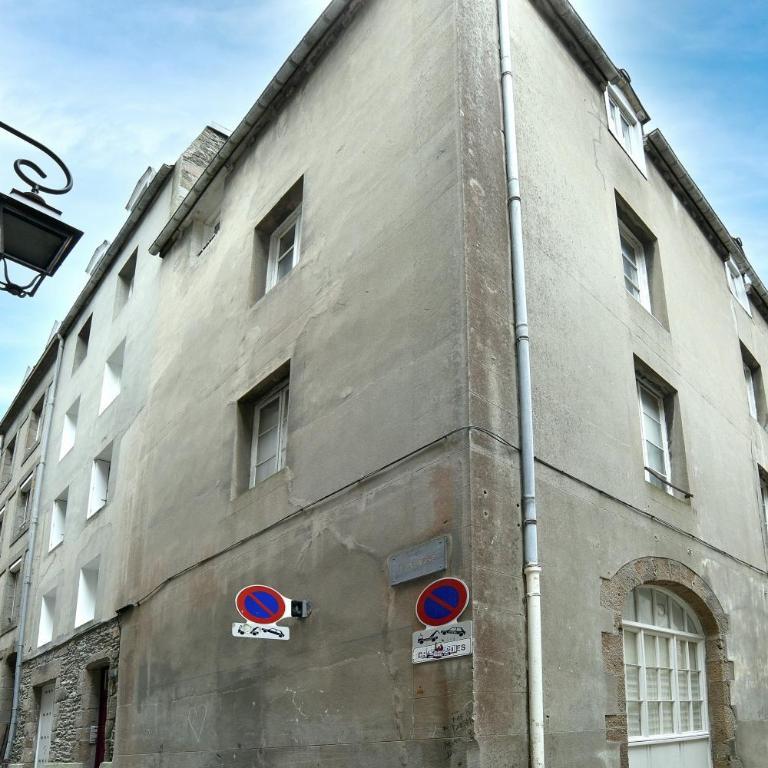 Le Cocon des Remparts - Au coeur de l'intramuros - Studio - 11