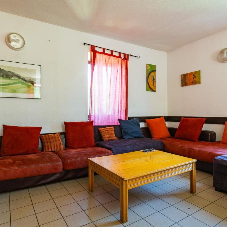 Gîte La Renardière - Appartement avec Vue sur la Montagne - 3