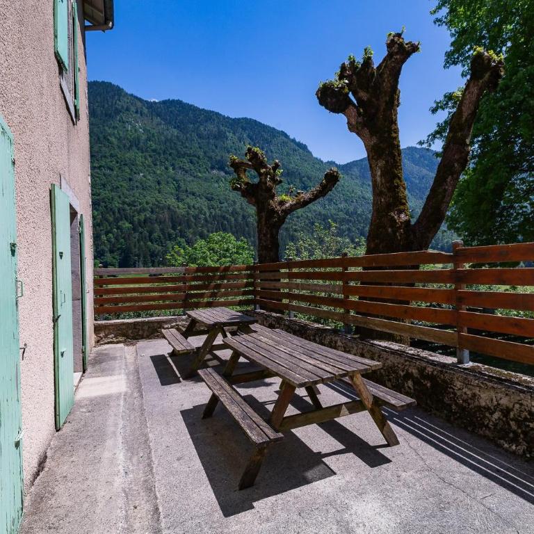 Gîte La Renardière - Appartement avec Vue sur la Montagne - 2