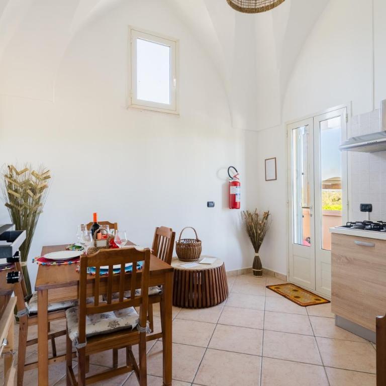 Garden Apartments - Two-Bedroom House - 3