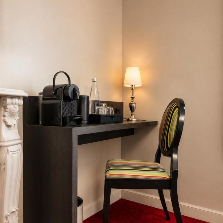 Hôtel Le Montmartre Saint Pierre - Habitación Doble Superior - 2 camas - 5