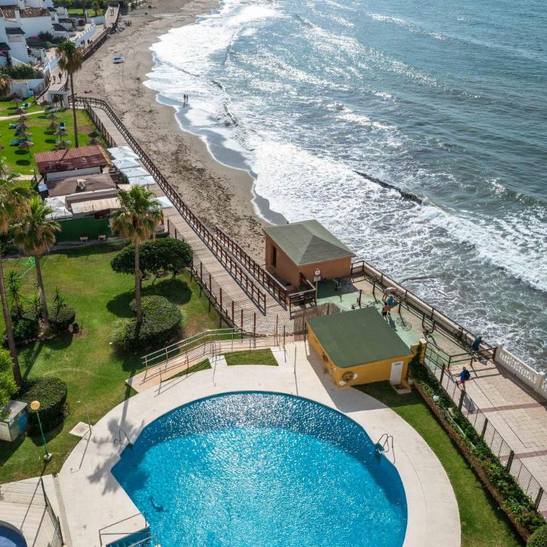 Alhamar Sea View Studio - Studio Apartment with One Double Bed - 16