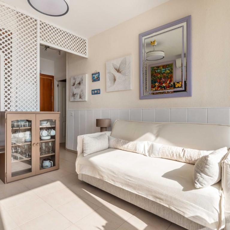 Alhamar Sea View Studio - Studio Apartment with One Double Bed - 18