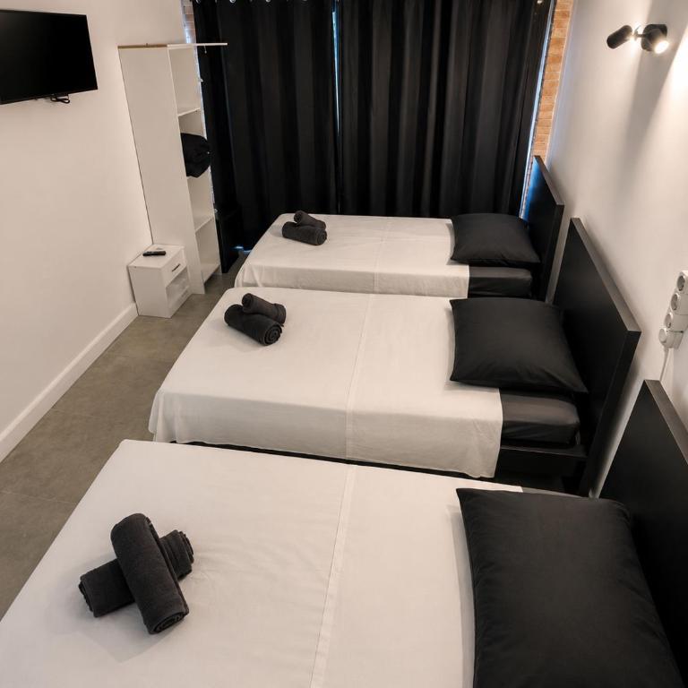 Hôte D'Azur - Guesthouse - Chambre Triple avec Salle de Bains Privative - 2