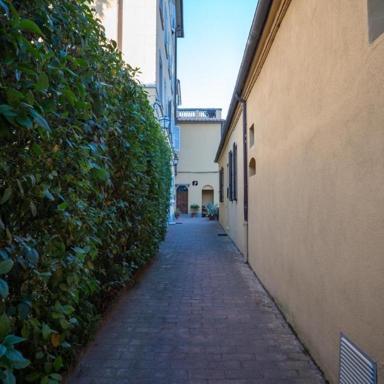 Casa di Alfredo Affittacamere - Camera Tripla Basic con Bagno in Comune - 18