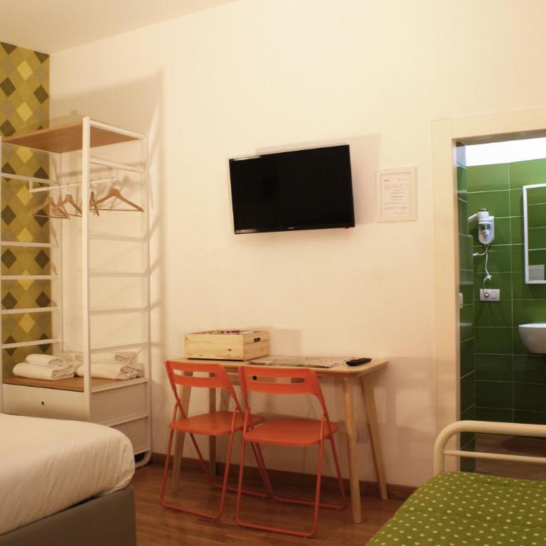 La Controra Guesthouse Roma - Camera Tripla con Bagno Privato - 4