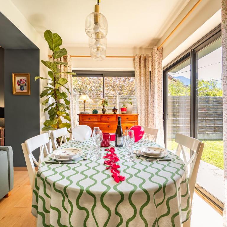 La Charmeuse des Alpes - Appartement climatisé de prestige avec jacuzzi et jardin privé - Appartement 1 Chambre - 17